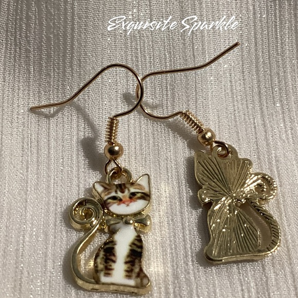 😸Adorable GoldTone Acrylic Tabby Cat Hook Drop Dangle Earrings - Picture 6 of 14